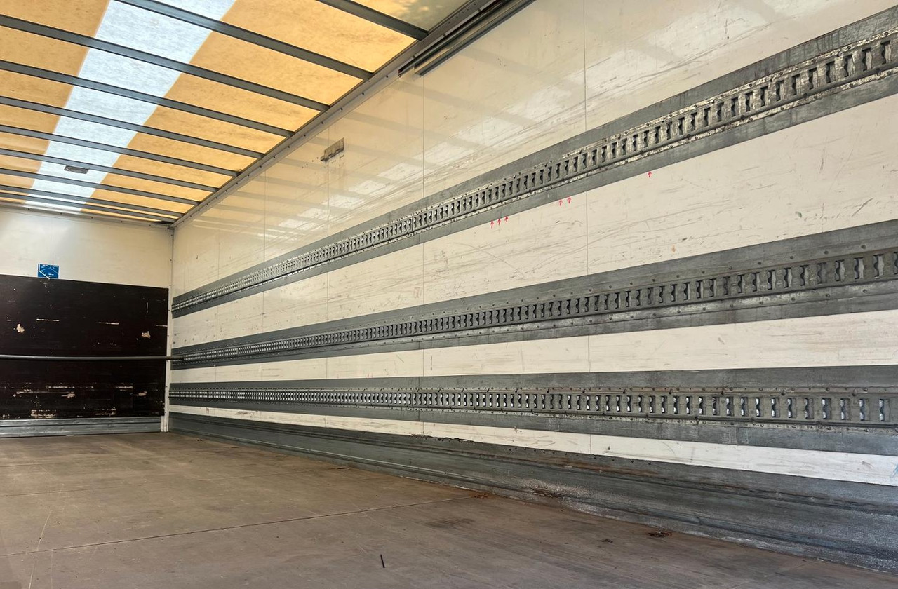 Kamion sa zatvorenim sandukom Daf lf 250 fa furgone 8 mt euro 6: slika 10
