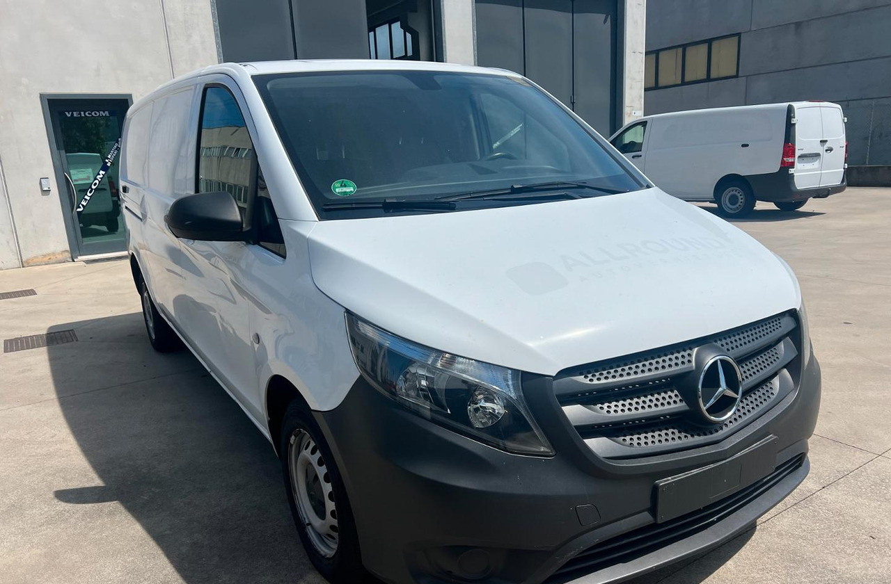 Mercedes vito 111 - Furgon: slika 5 Mercedes vito 111 - Furgon: slika 5