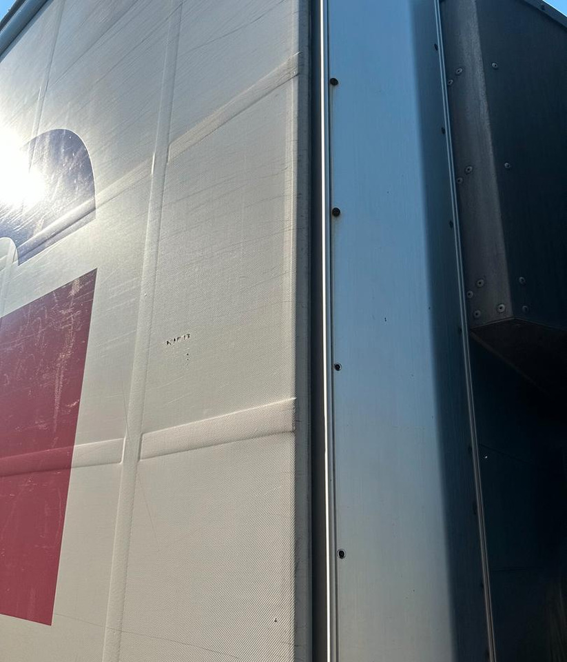 Schmitz Cargobull SANH SCB S3T - Poluprikolica sa ceradom: slika 4 Schmitz Cargobull SANH SCB S3T - Poluprikolica sa ceradom: slika 4
