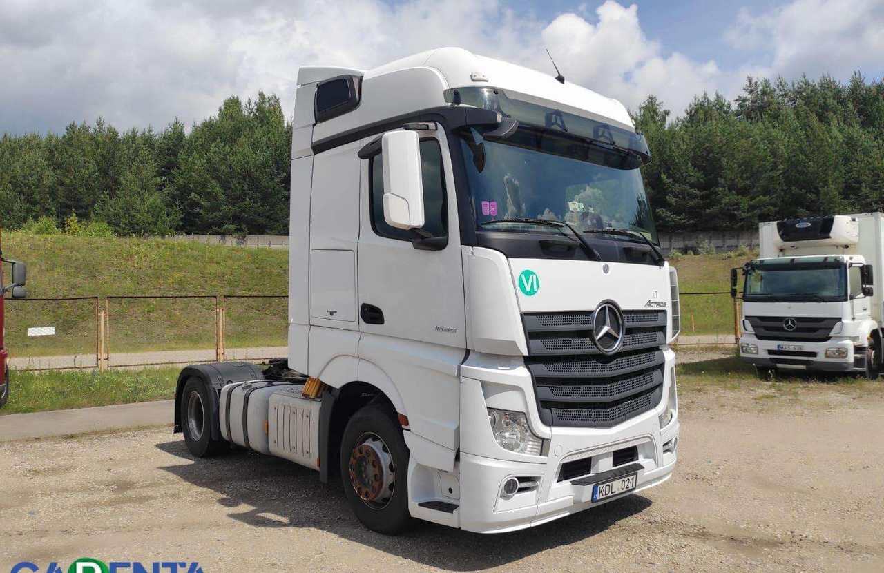 Mercedes-Benz Actros 1845 - Tegljač: slika 2 Mercedes-Benz Actros 1845 - Tegljač: slika 2