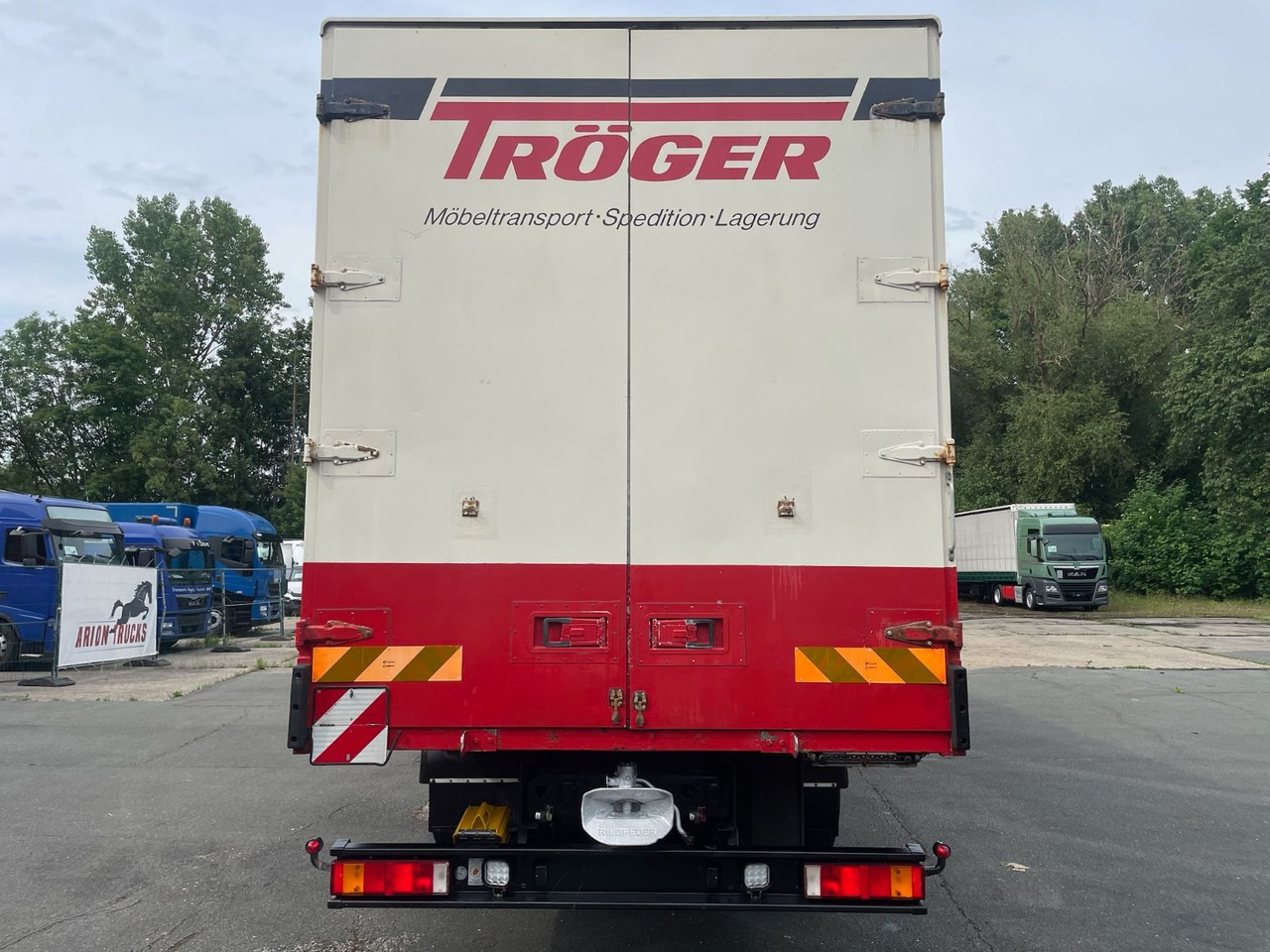 MAN 18.264 M40 Wohnmobil/4xBett/AC/Standheizung/EU2 - Kamper: slika 5 MAN 18.264 M40 Wohnmobil/4xBett/AC/Standheizung/EU2 - Kamper: slika 5
