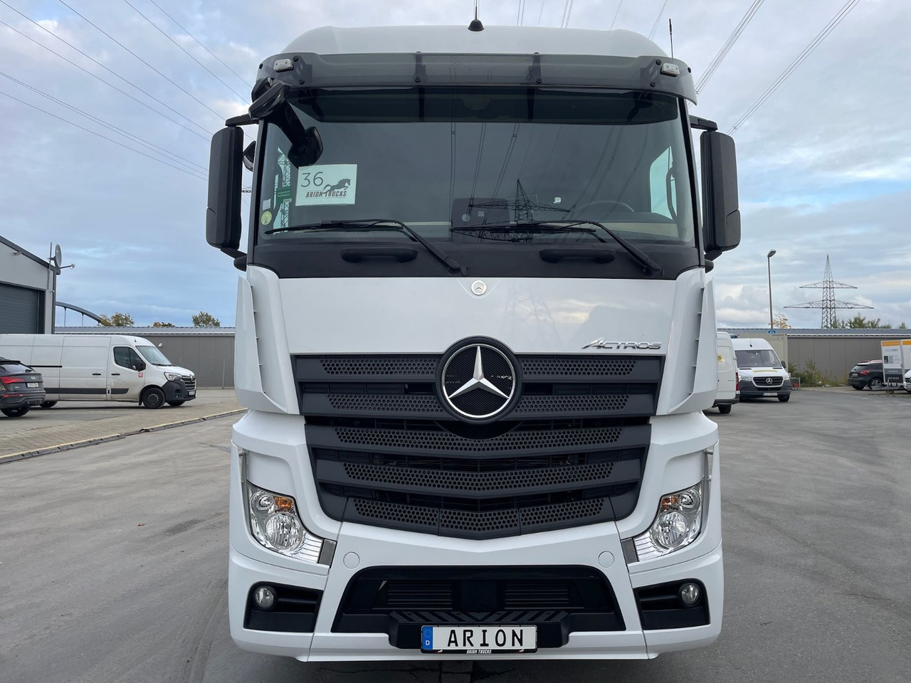 Mercedes-Benz Actros 4 1843 4x2 Fahrgestell/StandAC/ACC/EU6 - Kamion sa golom šasijom i zatvorenom kabinom: slika 2 Mercedes-Benz Actros 4 1843 4x2 Fahrgestell/StandAC/ACC/EU6 - Kamion sa golom šasijom i zatvorenom kabinom: slika 2