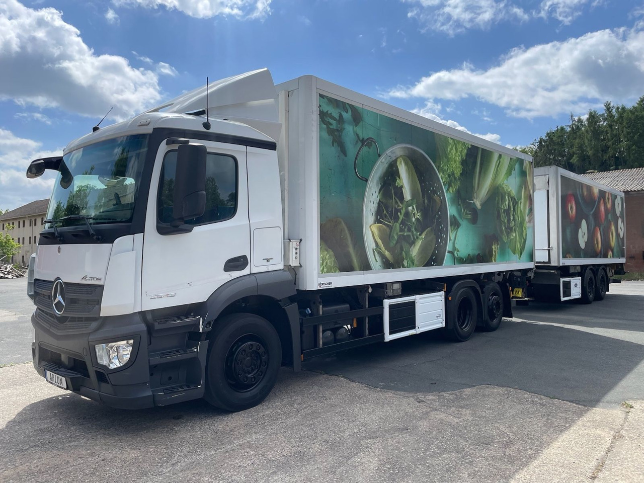 Mercedes-Benz Antos 2543 6x2 Kühlkoffer/CARRIER/KERSCHER/NLA - Hladnjača: slika 2 Mercedes-Benz Antos 2543 6x2 Kühlkoffer/CARRIER/KERSCHER/NLA - Hladnjača: slika 2