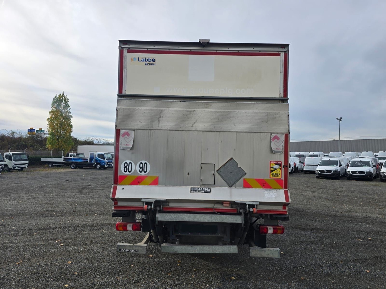 Mercedes-Benz Atego 1218 4x2 Koffer/FULL-ADR/EXIII/LBW/AC/EU6d - Kamion sa zatvorenim sandukom: slika 5 Mercedes-Benz Atego 1218 4x2 Koffer/FULL-ADR/EXIII/LBW/AC/EU6d - Kamion sa zatvorenim sandukom: slika 5