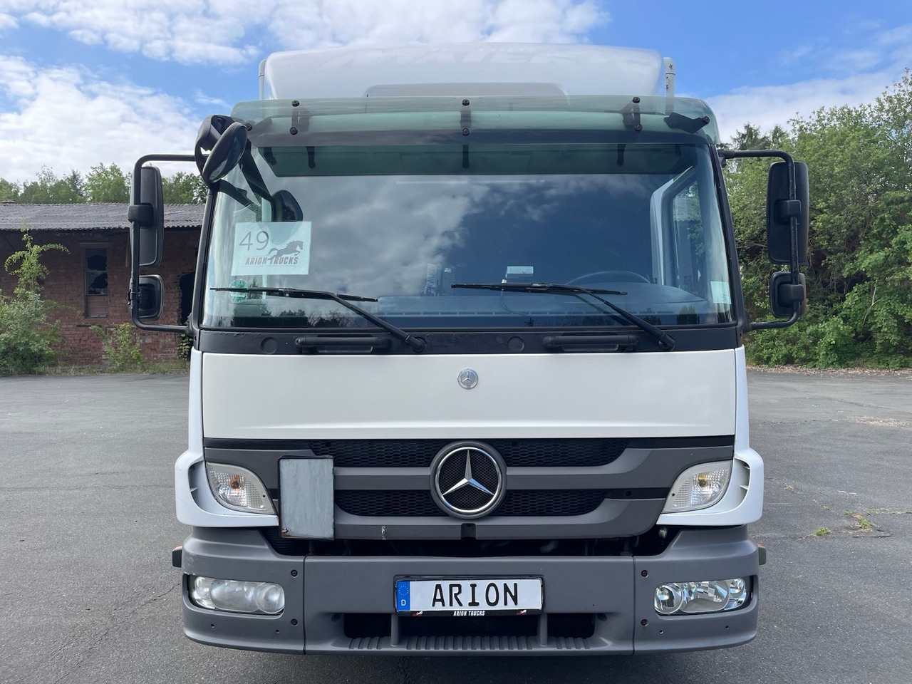 Mercedes-Benz Atego 2 1222 4x2 Koffer/LBW/DAUTEL/8,25m/AC/EU5 - Kamion sa zatvorenim sandukom: slika 2 Mercedes-Benz Atego 2 1222 4x2 Koffer/LBW/DAUTEL/8,25m/AC/EU5 - Kamion sa zatvorenim sandukom: slika 2