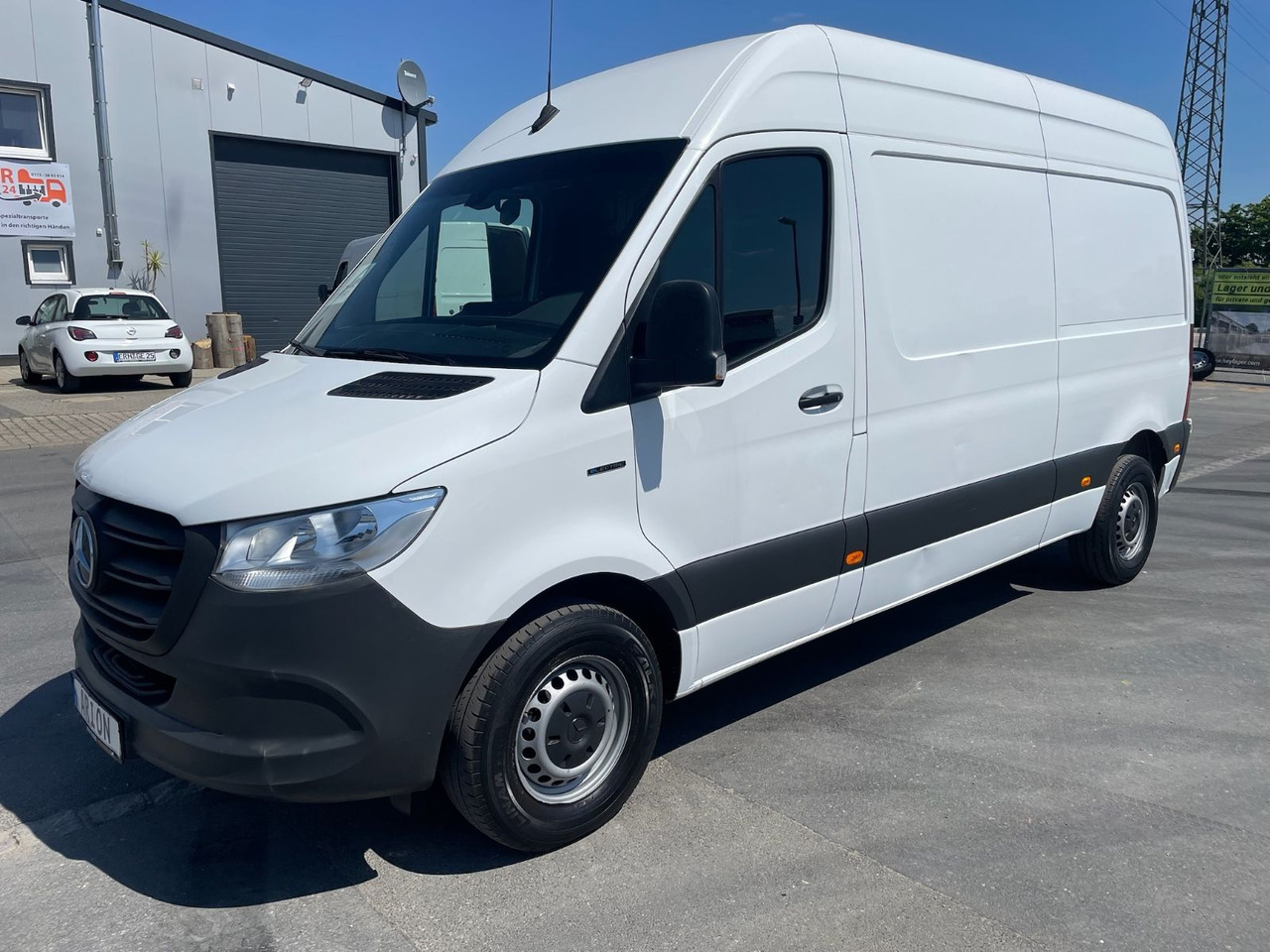 Mercedes-Benz eSprinter 312 Kastenwagen/L2H2/47KW/Kamera/AC - Furgon, Električno dostavno vozilo: slika 3 Mercedes-Benz eSprinter 312 Kastenwagen/L2H2/47KW/Kamera/AC - Furgon, Električno dostavno vozilo: slika 3