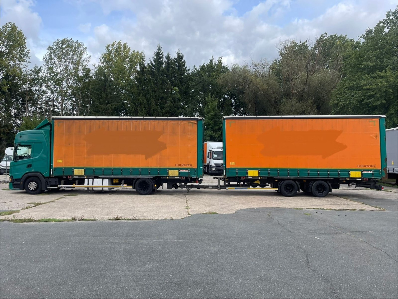 Scania G450 Pritsche+Plane/ANHÄNGER/KOTSCHENREUTHER - Kamion sa ceradom: slika 5 Scania G450 Pritsche+Plane/ANHÄNGER/KOTSCHENREUTHER - Kamion sa ceradom: slika 5