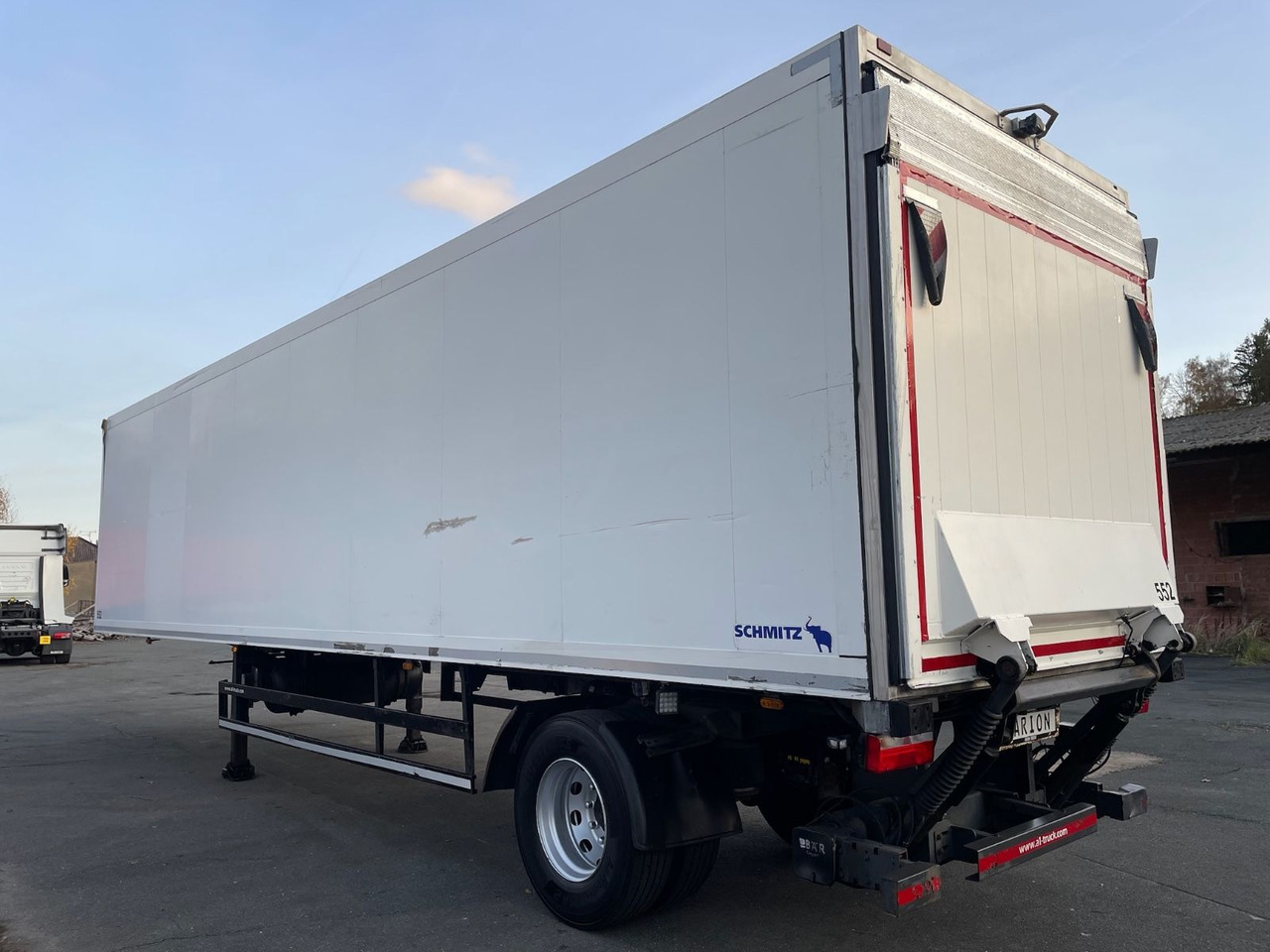 Schmitz Cargobull SKO10/CARRIER/MAXIMA1300/3398h/LBW/BÄR/Lenkachse - Poluprikolica hladnjače: slika 5 Schmitz Cargobull SKO10/CARRIER/MAXIMA1300/3398h/LBW/BÄR/Lenkachse - Poluprikolica hladnjače: slika 5