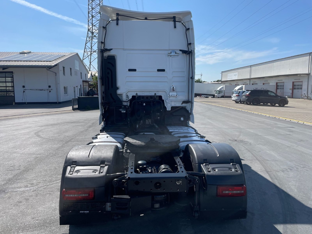 MAN TGX 18.510 4x2 LLS-U/MEGA/Retarder/StandAC/EU6d - Tegljač: slika 5 MAN TGX 18.510 4x2 LLS-U/MEGA/Retarder/StandAC/EU6d - Tegljač: slika 5