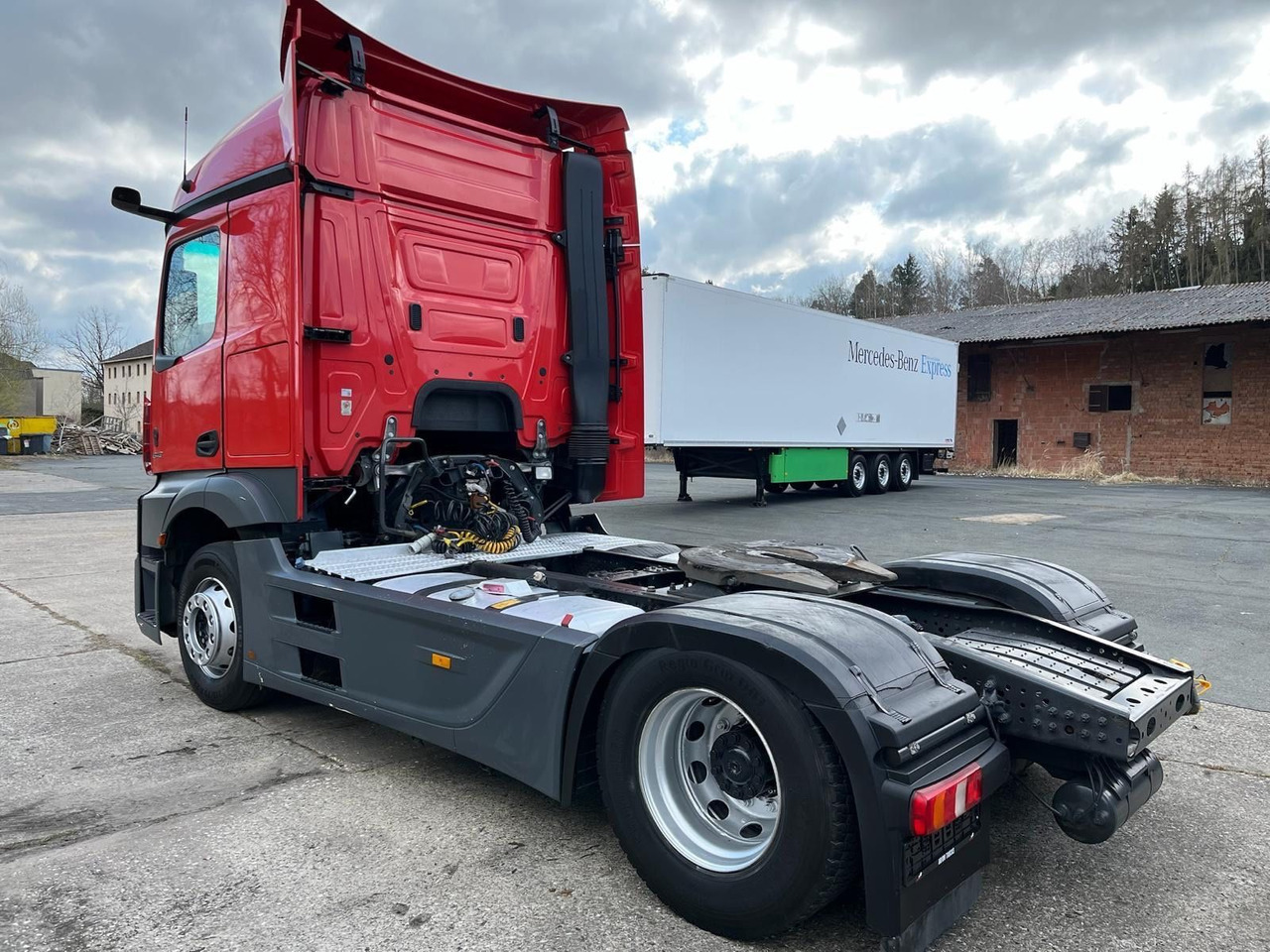 Mercedes-Benz Actros 1843/Retarder/Mirror Cam/Spoilers/MJ 2021 - Tegljač: slika 4 Mercedes-Benz Actros 1843/Retarder/Mirror Cam/Spoilers/MJ 2021 - Tegljač: slika 4