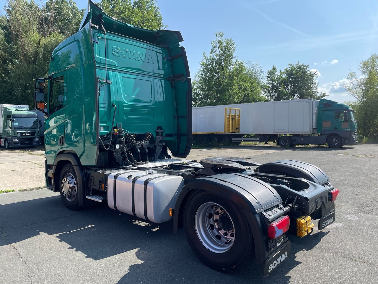 Scania R500 4x2 SZM/Retarder/StandAC/2xBett/2xTank/EU6d - Tegljač: slika 4 Scania R500 4x2 SZM/Retarder/StandAC/2xBett/2xTank/EU6d - Tegljač: slika 4