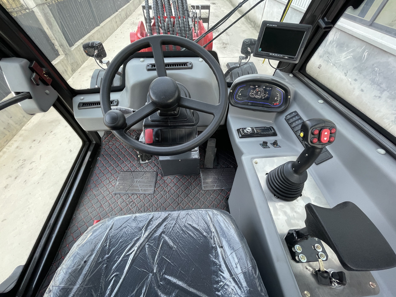 JIELI JL25T - Teleskopski utovarivač na točkovima: slika 4 JIELI JL25T - Teleskopski utovarivač na točkovima: slika 4