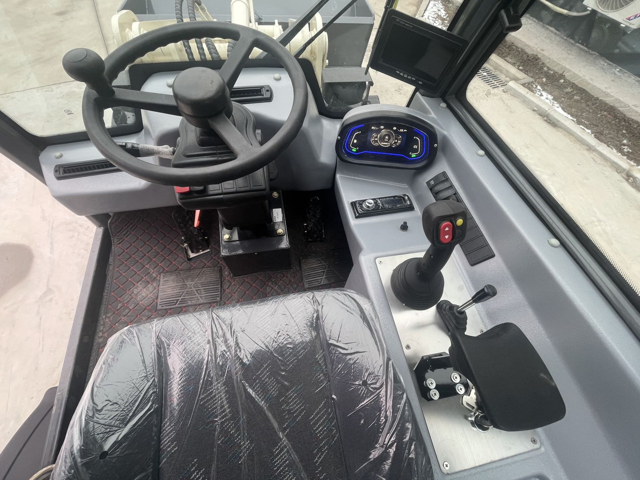 JIELI ZL15-I I am looking for a distributor:) - Utovarivač točkaš: slika 5 JIELI ZL15-I I am looking for a distributor:) - Utovarivač točkaš: slika 5