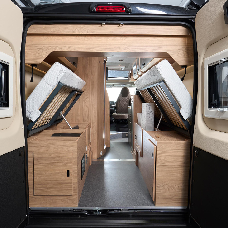 Bravia Mobil Swan 636 PEUGEOT BOXER, EURO 6.4 Bravia Mobil Swan 636 PEUGEOT BOXER, EURO 6.4: slika 20 Bravia Mobil Swan 636 PEUGEOT BOXER, EURO 6.4 Bravia Mobil Swan 636 PEUGEOT BOXER, EURO 6.4: slika 20