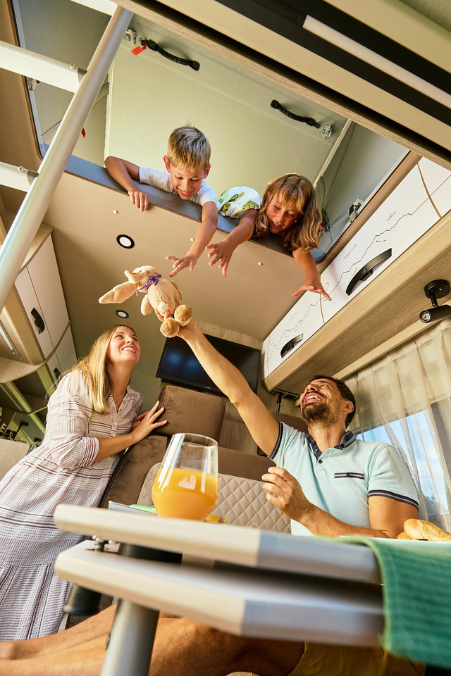 Bravia Mobil Swan 636 PEUGEOT BOXER, EURO 6.4 Bravia Mobil Swan 636 PEUGEOT BOXER, EURO 6.4: slika 22 Bravia Mobil Swan 636 PEUGEOT BOXER, EURO 6.4 Bravia Mobil Swan 636 PEUGEOT BOXER, EURO 6.4: slika 22