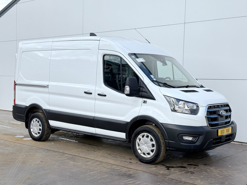 Ford E-Transit 75kWh 184PK 390 Elektrisch 75kWh 334km WLTP BEV Snelladen L2H2 Climate Control Tacho Carplay Camera Stoelverwarming Parkeersensoren voor achter - Furgon, Električno dostavno vozilo: slika 4 Ford E-Transit 75kWh 184PK 390 Elektrisch 75kWh 334km WLTP BEV Snelladen L2H2 Climate Control Tacho Carplay Camera Stoelverwarming Parkeersensoren voor achter - Furgon, Električno dostavno vozilo: slika 4