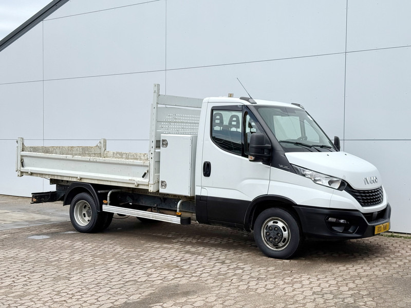 Iveco Daily 35C12 2.3 L3 Kipper Dubbellucht 3.5t Trekhaak Airco Cruise Control Lucht Geveerde Stoel - Dostavno vozilo istovarivač: slika 5 Iveco Daily 35C12 2.3 L3 Kipper Dubbellucht 3.5t Trekhaak Airco Cruise Control Lucht Geveerde Stoel - Dostavno vozilo istovarivač: slika 5