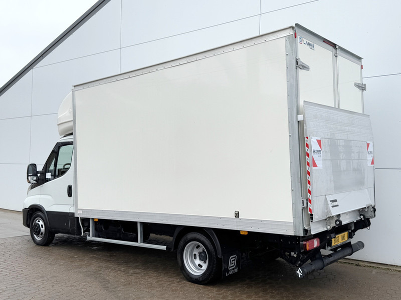 Iveco Daily 35C16 3.0L Laadklep Dubbellucht Climate Control Cruise Control Meubelbak Bakwagen Koffer - Dostavno vozilo sa zatvorenim sandukom: slika 2 Iveco Daily 35C16 3.0L Laadklep Dubbellucht Climate Control Cruise Control Meubelbak Bakwagen Koffer - Dostavno vozilo sa zatvorenim sandukom: slika 2