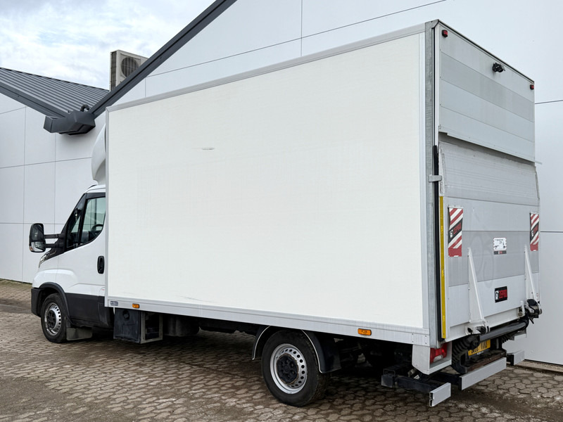 Iveco Daily 35S18 3.0 Laadklep Automaat LED Climate Control Adaptieve Cruise Control Standkachel Camera Navigatie - Dostavno vozilo sa zatvorenim sandukom: slika 2 Iveco Daily 35S18 3.0 Laadklep Automaat LED Climate Control Adaptieve Cruise Control Standkachel Camera Navigatie - Dostavno vozilo sa zatvorenim sandukom: slika 2