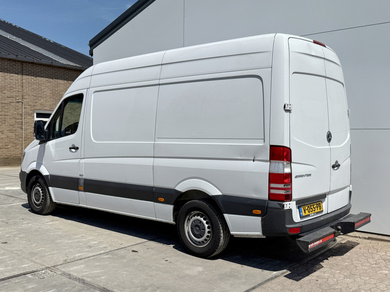 Mercedes-Benz Sprinter 211 2.2 CDI Automaat L2H2 Climate Control Trekhaak Navigatie - Mali kombi: slika 2 Mercedes-Benz Sprinter 211 2.2 CDI Automaat L2H2 Climate Control Trekhaak Navigatie - Mali kombi: slika 2
