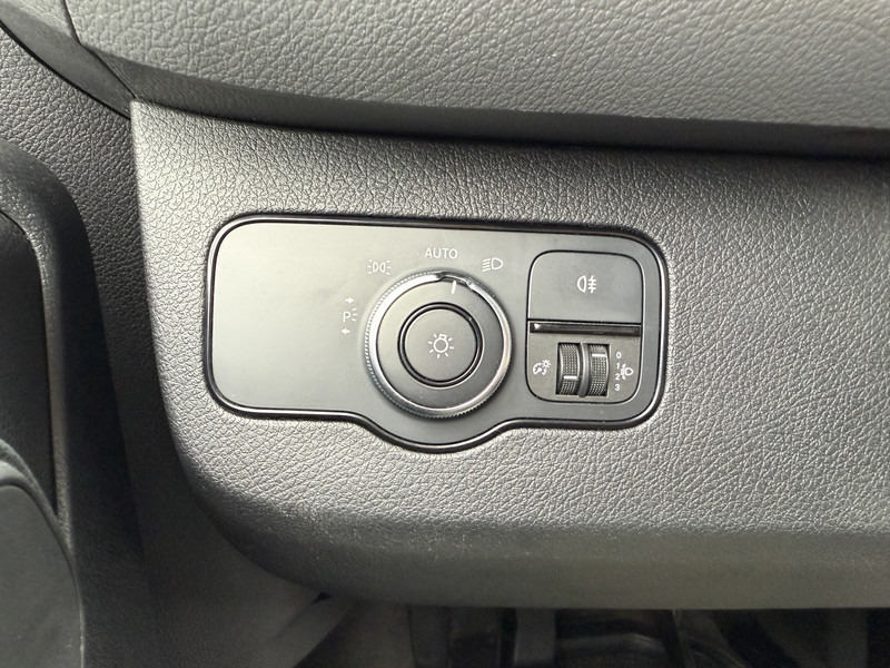 Mali kombi Mercedes-Benz Sprinter 311 CDI L2H2 AC Cruise Control Climate Control Euro 6: slika 20