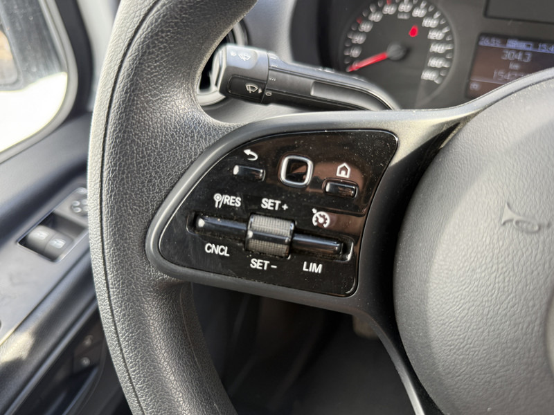 Furgon Mercedes-Benz Sprinter 315 1.9 CDI L2H1 Climate Control Cruise Control Carplay: slika 20 Furgon Mercedes-Benz Sprinter 315 1.9 CDI L2H1 Climate Control Cruise Control Carplay: slika 20