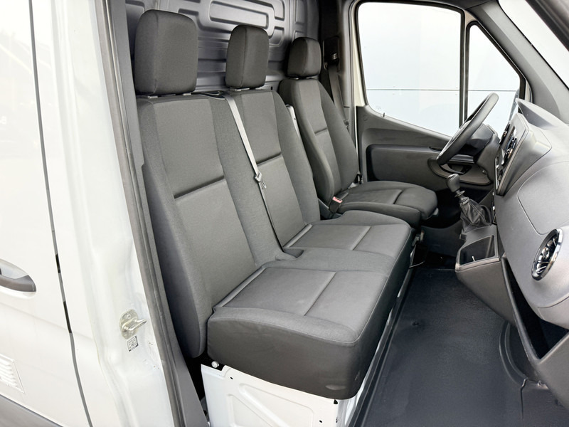 Furgon Mercedes-Benz Sprinter 315 1.9 CDI L2H1 Climate Control Cruise Control Carplay: slika 8 Furgon Mercedes-Benz Sprinter 315 1.9 CDI L2H1 Climate Control Cruise Control Carplay: slika 8