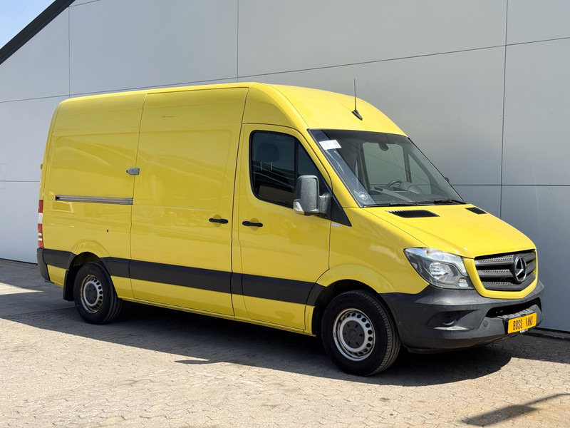 Mercedes-Benz Sprinter 319 3.0 CDI V6 Automaat L2H2 Climate Control Cruise Control Trekhaak Camera Stoelverwarming - Furgon: slika 4 Mercedes-Benz Sprinter 319 3.0 CDI V6 Automaat L2H2 Climate Control Cruise Control Trekhaak Camera Stoelverwarming - Furgon: slika 4