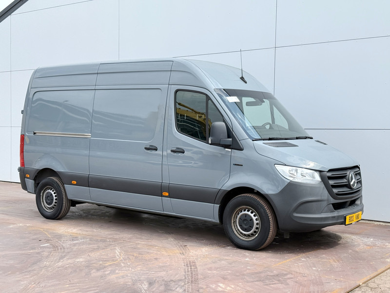 Mercedes-Benz eSprinter 312 L2H2 Elektrisch 41kWh 120pk Climate Control Camera Stoelverwarming - Furgon, Električno dostavno vozilo: slika 4 Mercedes-Benz eSprinter 312 L2H2 Elektrisch 41kWh 120pk Climate Control Camera Stoelverwarming - Furgon, Električno dostavno vozilo: slika 4