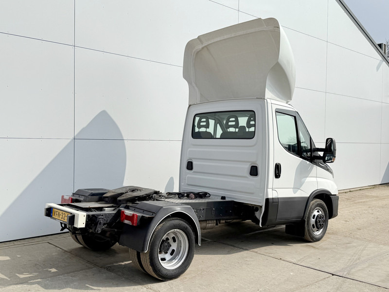Iveco Daily 40C16 Automaat 8.796 kg GCW BE-Trekker BE-Combi Airco Cruise Control - Tegljač: slika 3 Iveco Daily 40C16 Automaat 8.796 kg GCW BE-Trekker BE-Combi Airco Cruise Control - Tegljač: slika 3