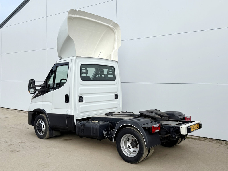 Iveco Daily 40C16 Automaat 8.796 kg GCW BE-Trekker BE-Combi Airco Cruise Control - Tegljač: slika 2 Iveco Daily 40C16 Automaat 8.796 kg GCW BE-Trekker BE-Combi Airco Cruise Control - Tegljač: slika 2