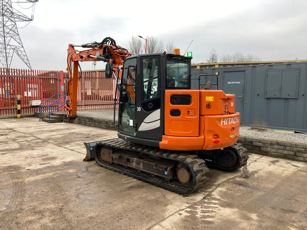 Hitachi ZX85USBR-6 2PB - Mini bager: slika 3 Hitachi ZX85USBR-6 2PB - Mini bager: slika 3