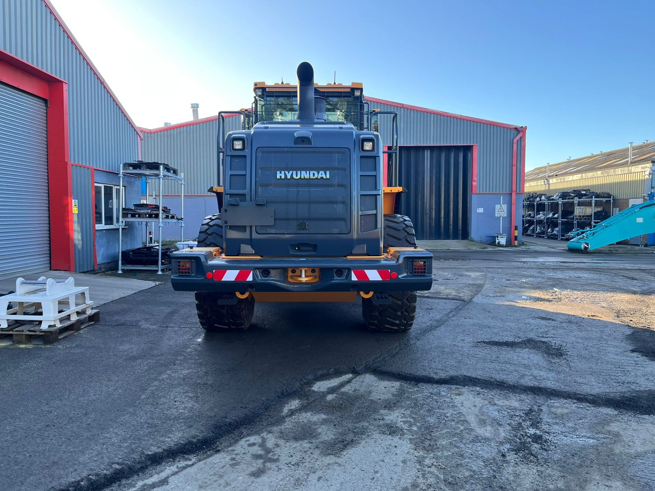 Hyundai HL960A - Utovarivač točkaš: slika 4 Hyundai HL960A - Utovarivač točkaš: slika 4