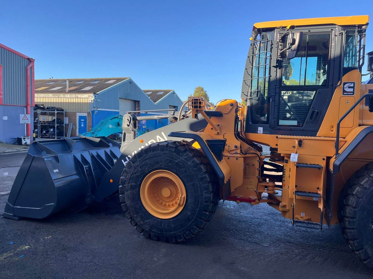 Hyundai HL960A - Utovarivač točkaš: slika 1 Hyundai HL960A - Utovarivač točkaš: slika 1