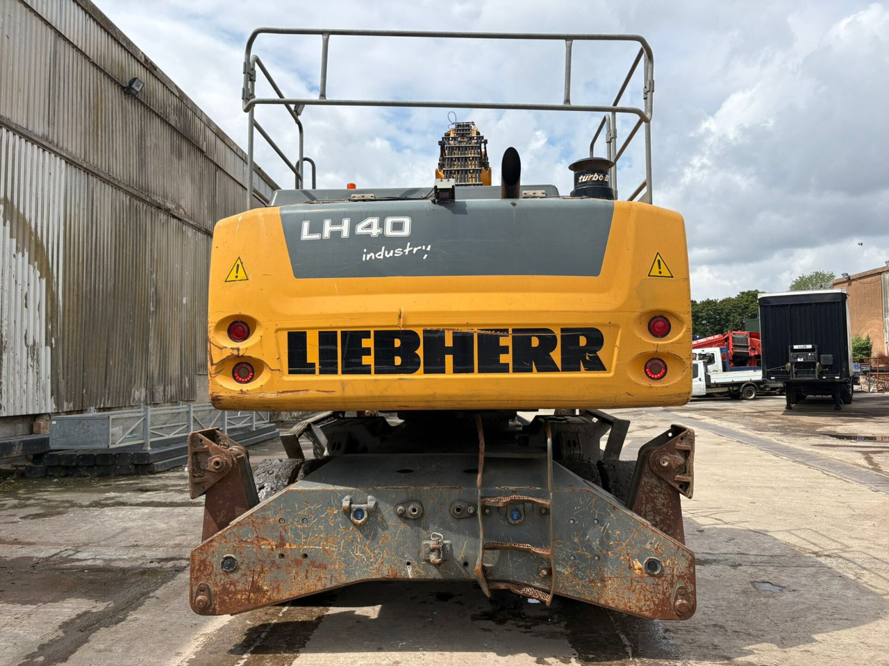 Liebherr LH40M Litronic - Bager za obradu otpada/ Industrije: slika 4 Liebherr LH40M Litronic - Bager za obradu otpada/ Industrije: slika 4