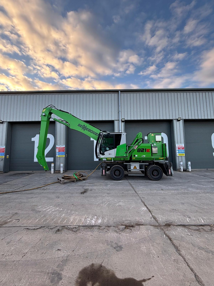 Sennebogen 821 Electric - Bager za obradu otpada/ Industrije: slika 2 Sennebogen 821 Electric - Bager za obradu otpada/ Industrije: slika 2