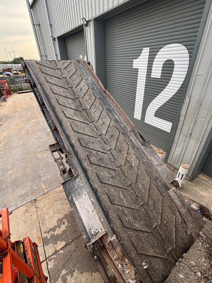 Industrijski šreder Terex TDS820: slika 7