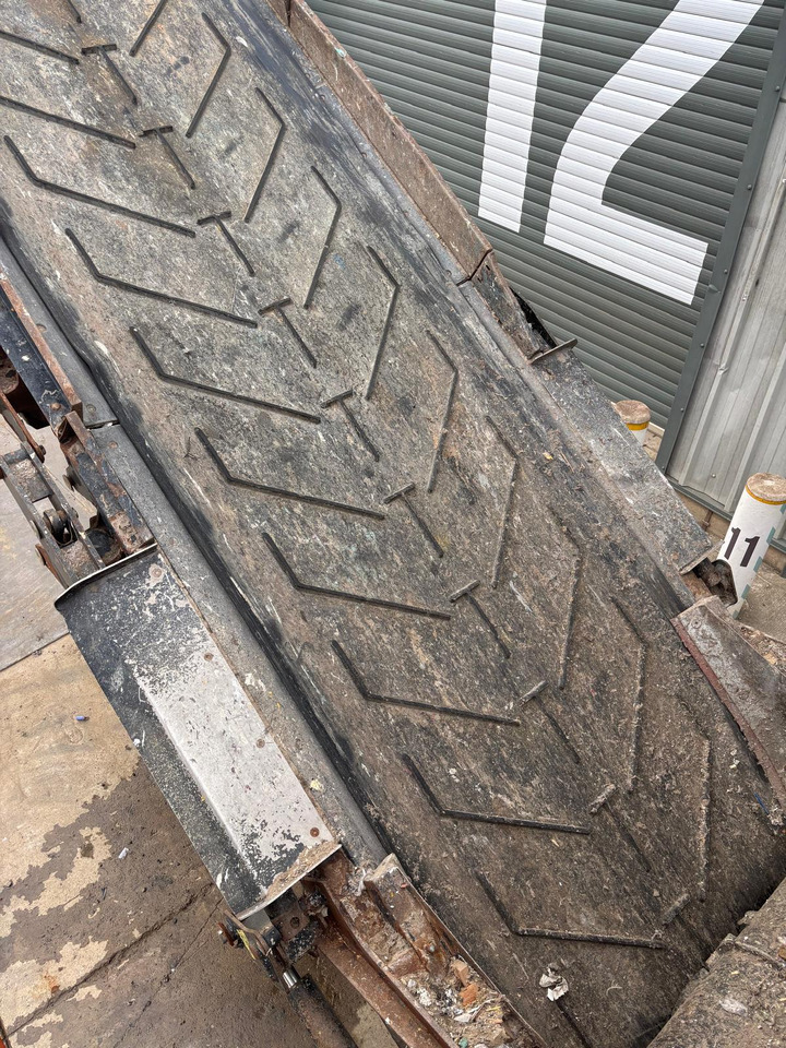 Industrijski šreder Terex TDS820: slika 9