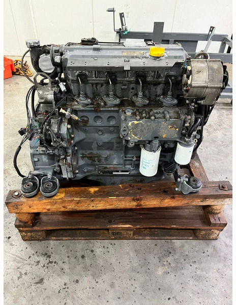 Deutz bf4m1013ec for Sennebogen 821 - Motor: slika 1 Deutz bf4m1013ec for Sennebogen 821 - Motor: slika 1