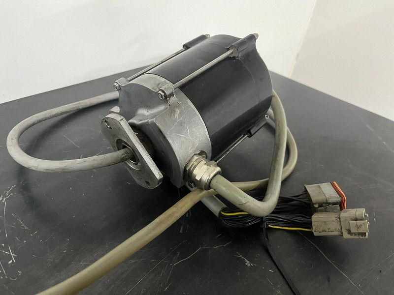 Liebherr A312 Li / A314 Li / A316 Li / A900B Li / A900C Li - Motor: slika 1 Liebherr A312 Li / A314 Li / A316 Li / A900B Li / A900C Li - Motor: slika 1