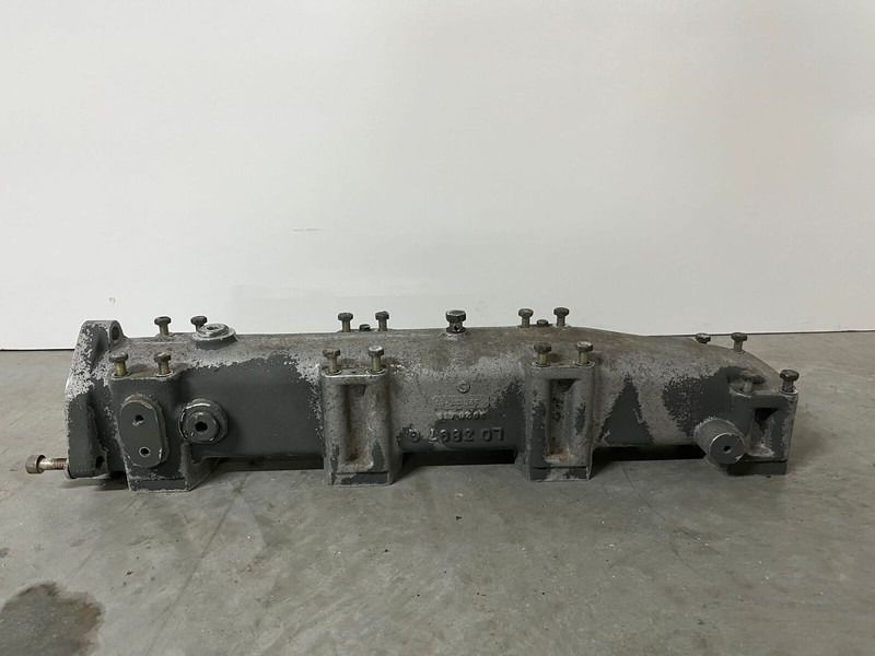 Liebherr A974 / P974 / R942 / R944 - Motor i delovi: slika 2 Liebherr A974 / P974 / R942 / R944 - Motor i delovi: slika 2