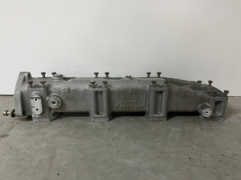 Liebherr A974 / P974 / R942 / R944 / R954 / R964 / R974 / R974B - A 974 / P 974 / R 942 / R 944 / R 954 / R 964 / R 974 / R 974B - Usisna cev: slika 3 Liebherr A974 / P974 / R942 / R944 / R954 / R964 / R974 / R974B - A 974 / P 974 / R 942 / R 944 / R 954 / R 964 / R 974 / R 974B - Usisna cev: slika 3