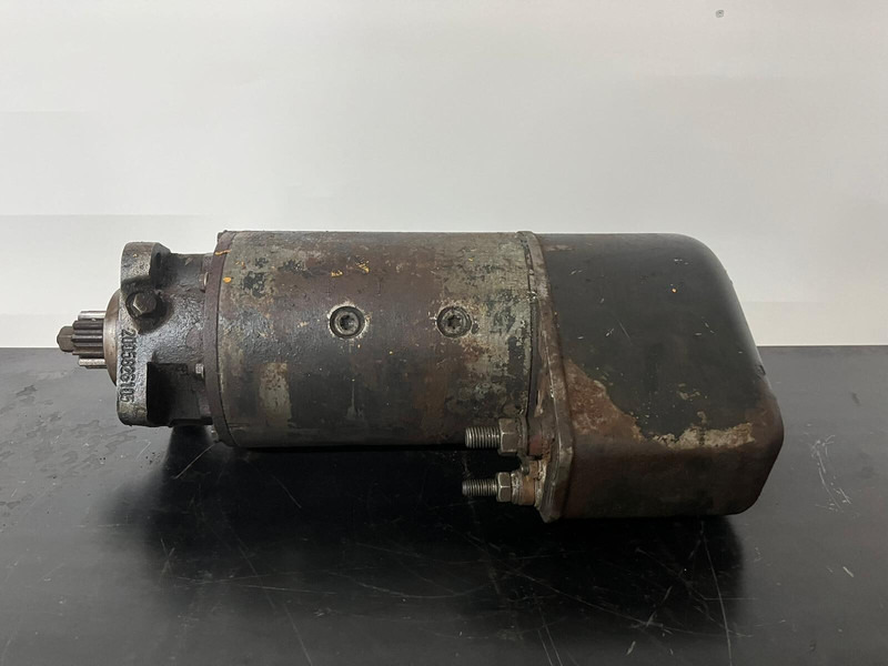 Liebherr Startmotor D9408 D 9408 - Motor i delovi: slika 1 Liebherr Startmotor D9408 D 9408 - Motor i delovi: slika 1