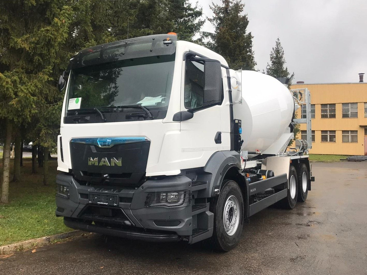 MAN TGS 33.440 6x4 FML 8 M3 - Mikser za beton: slika 2 MAN TGS 33.440 6x4 FML 8 M3 - Mikser za beton: slika 2