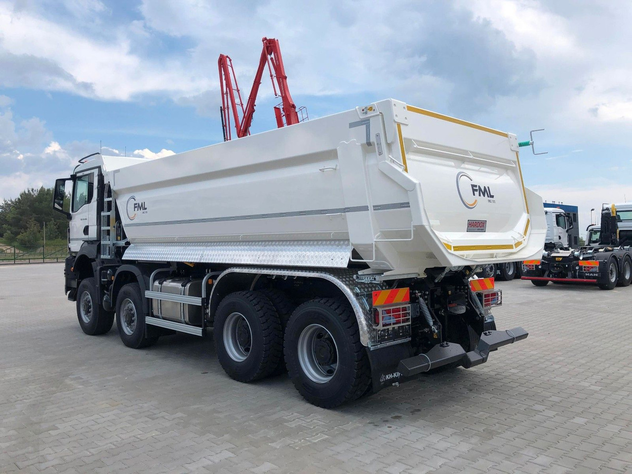 MAN TGS 41.480 GSR 8x4/8x6/8x8 FML KIPPER - Istovarivač: slika 5 MAN TGS 41.480 GSR 8x4/8x6/8x8 FML KIPPER - Istovarivač: slika 5