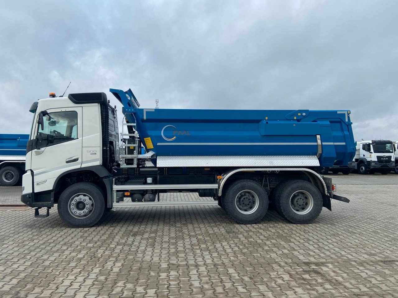 Volvo FMX 430 6X4 KIPPER - Istovarivač: slika 4 Volvo FMX 430 6X4 KIPPER - Istovarivač: slika 4