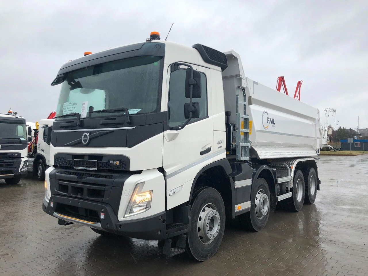 Volvo FMX 460 8x4 FML KIPPER - Istovarivač: slika 2 Volvo FMX 460 8x4 FML KIPPER - Istovarivač: slika 2
