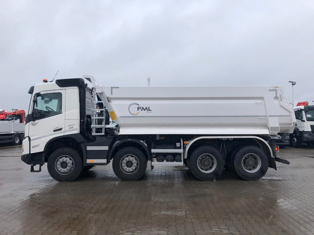 Volvo FMX 460 8x4 FML KIPPER - Istovarivač: slika 4 Volvo FMX 460 8x4 FML KIPPER - Istovarivač: slika 4