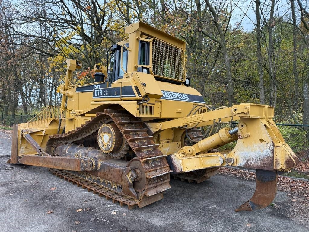 CAT D7R XR CE / LOW HOURS / TOP CONDITION - Buldožer: slika 3 CAT D7R XR CE / LOW HOURS / TOP CONDITION - Buldožer: slika 3