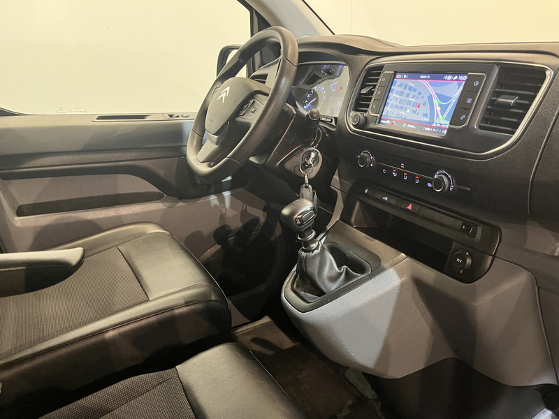 Citroën Jumpy 2.0 BlueHDI L2 120 PK / Euro 6 / Airco / Cruise Control / CarPlay / PDC / Navigatie / 3-Zits - Mali kombi: slika 3 Citroën Jumpy 2.0 BlueHDI L2 120 PK / Euro 6 / Airco / Cruise Control / CarPlay / PDC / Navigatie / 3-Zits - Mali kombi: slika 3